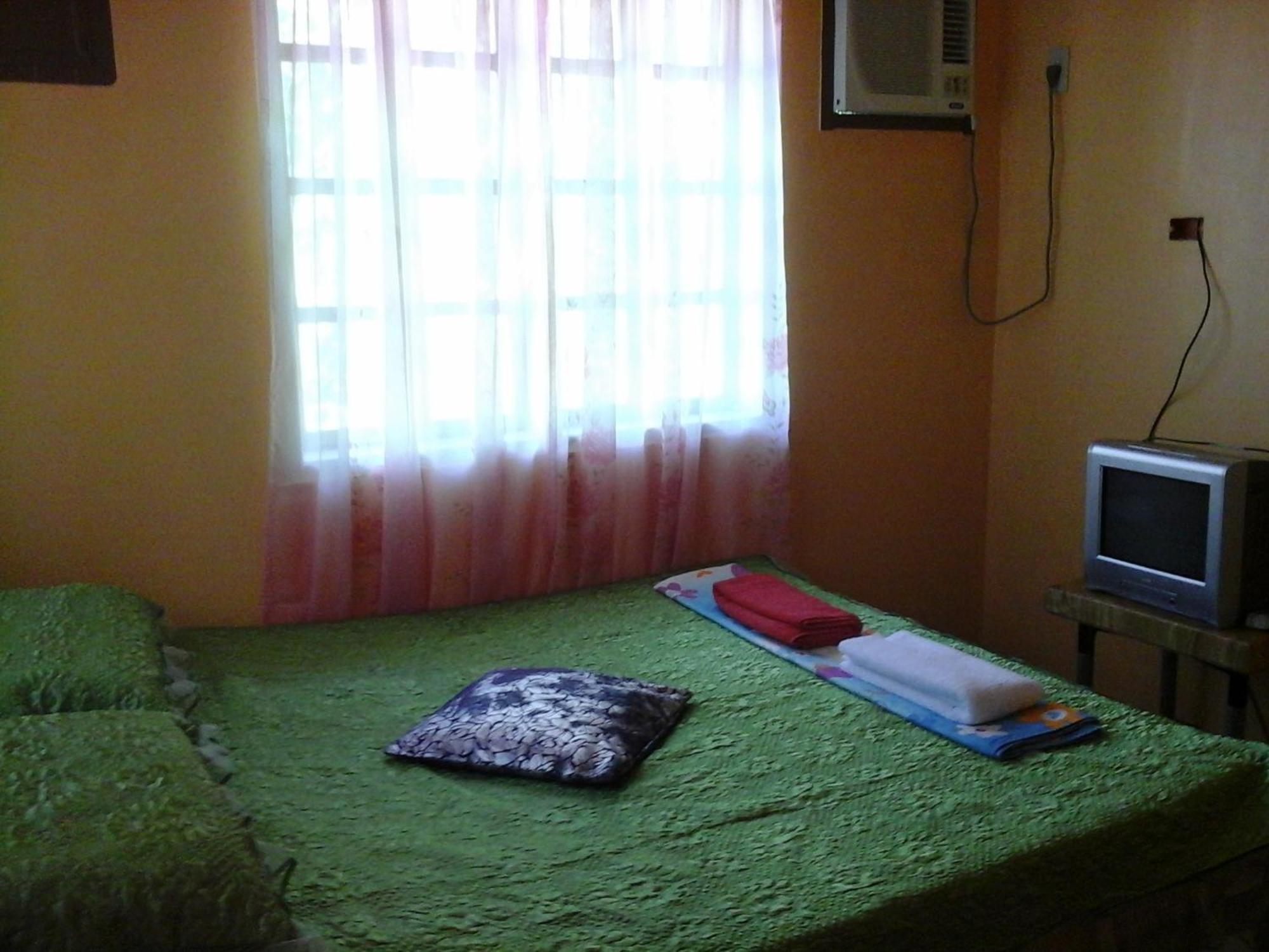 Xylla Guesthouse Siquijor Quarto foto